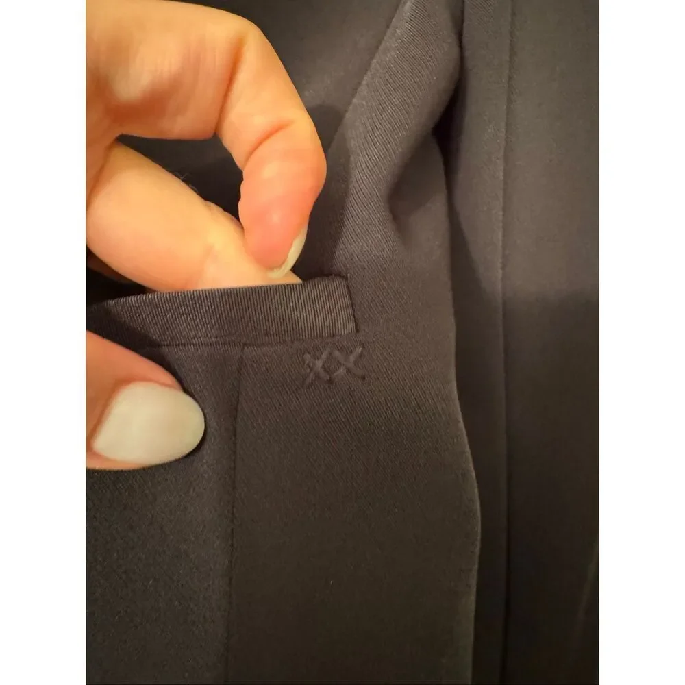 Elizabeth & James Black Blazer‎ MSRP:$465